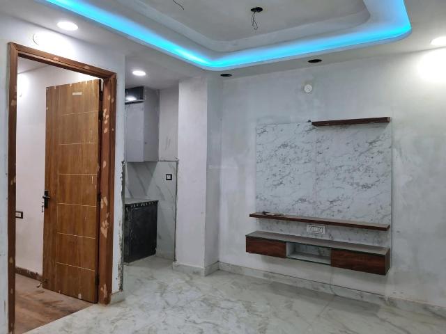 2 BHK Independent Builder Floor in Mahavir Enclave for resale New Delhi. The reference number is 20233926
