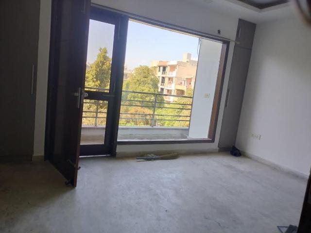 2 BHK Independent Builder Floor in Malviya Nagar for resale New Delhi. The reference number is 16933384