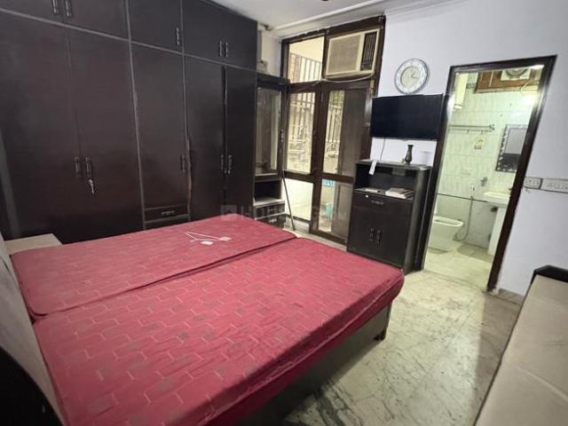 2 BHK Independent Builder Floor in Malviya Nagar for resale New Delhi. The reference number is 20622381