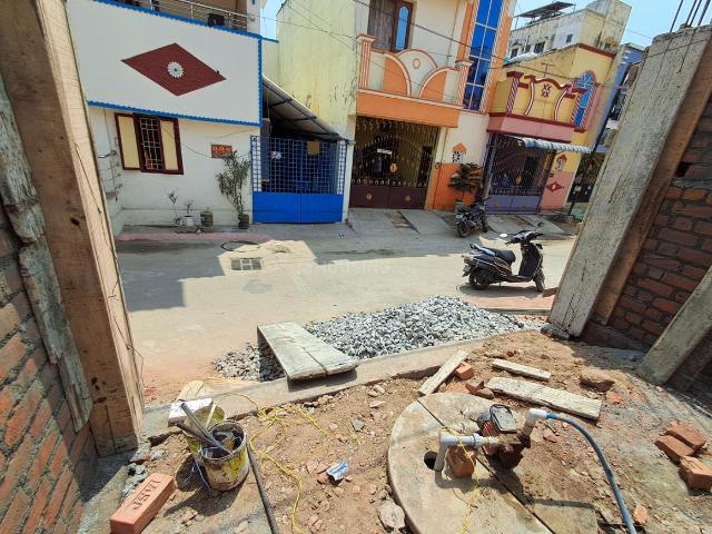 2 BHK Independent Builder Floor in Manali for resale Chennai. The reference number is 14100161
