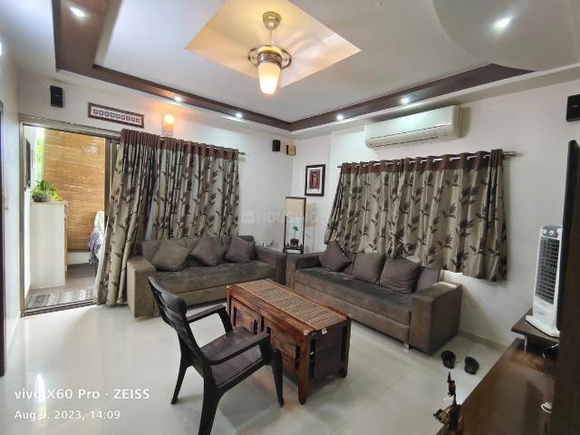2 BHK Independent Builder Floor in Maninagar for rent Ahmedabad. The reference number is 16750933