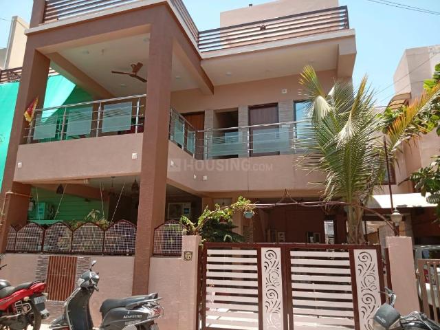 2 BHK Independent Builder Floor in Maninagar for rent Ahmedabad. The reference number is 20428635