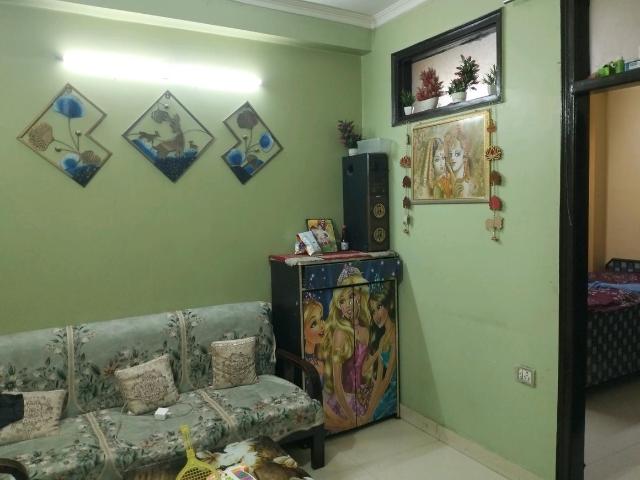 2 BHK Independent Builder Floor in Mayur Vihar Phase 1 for resale New Delhi. The reference number is 20443874