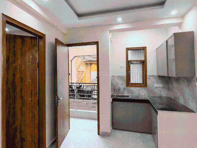 2 BHK Independent Builder Floor in Patparganj for resale New Delhi. The reference number is 20018177