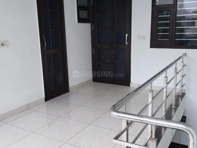 2 BHK Independent Builder Floor in Model Town for rent Bathinda. The reference number is 18272820