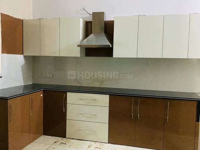 2 BHK Independent Builder Floor in Model Town for rent Bathinda. The reference number is 18311387