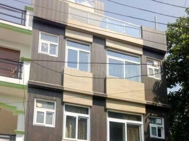 2 BHK Independent Builder Floor in Mohanlalganj for rent Lucknow. The reference number is 8078106