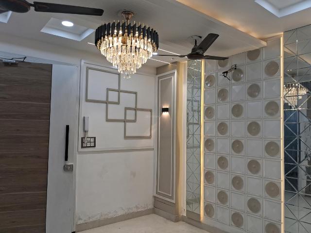 2 BHK Independent Builder Floor in Nawada for rent New Delhi. The reference number is 20323136
