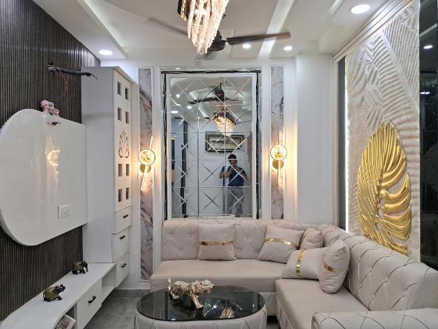 2 BHK Independent Builder Floor in Nawada for resale New Delhi. The reference number is 20415977