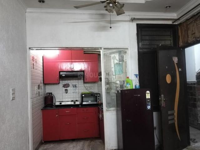 2 BHK Independent Builder Floor in Neb Sarai for rent New Delhi. The reference number is 20347914