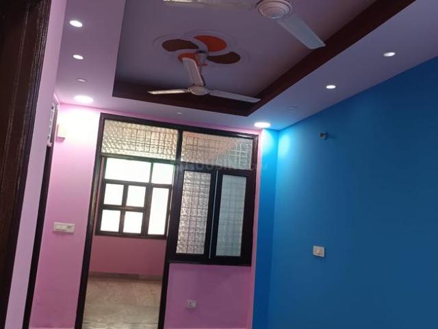 2 BHK Independent Builder Floor in New Ashok Nagar for rent New Delhi. The reference number is 19906758