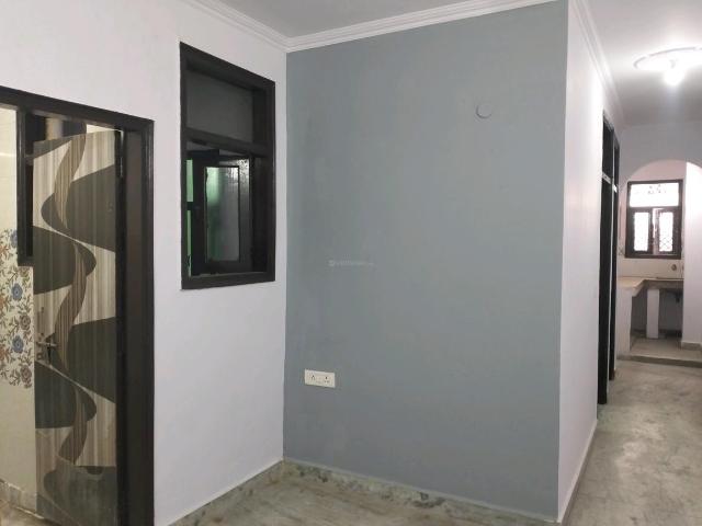 2 BHK Independent Builder Floor in New Ashok Nagar for rent New Delhi. The reference number is 20695206
