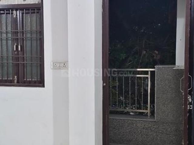 2 BHK Independent Builder Floor in New Ashok Nagar for rent New Delhi. The reference number is 20773373