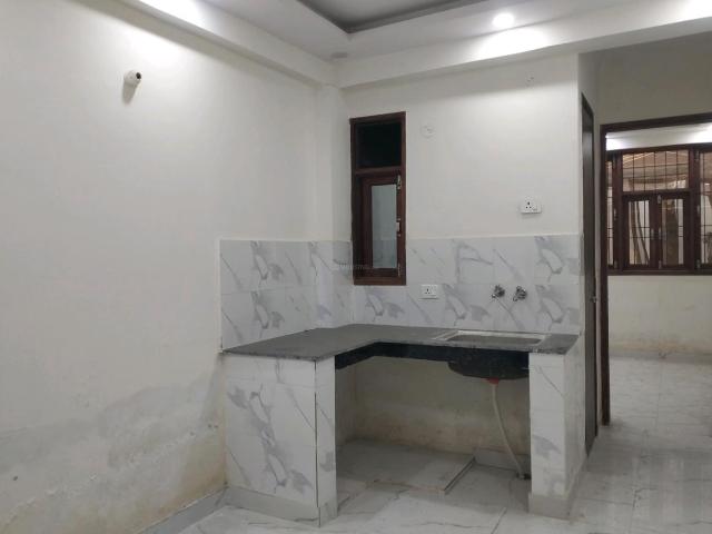 2 BHK Independent Builder Floor in New Ashok Nagar for rent New Delhi. The reference number is 20338082