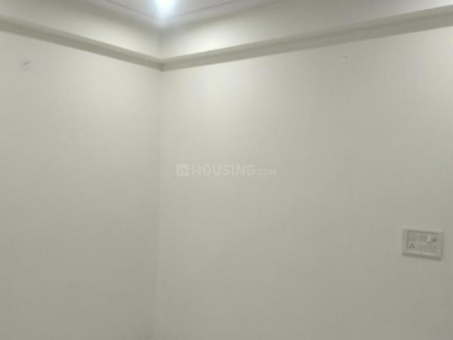 2 BHK Independent Builder Floor in New Ashok Nagar for resale New Delhi. The reference number is 19197353