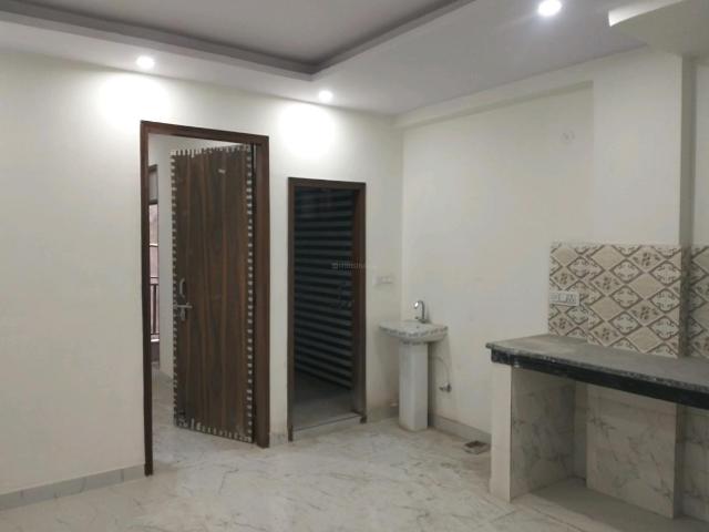 2 BHK Independent Builder Floor in New Ashok Nagar for resale New Delhi. The reference number is 19756103