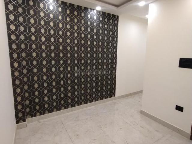 2 BHK Independent Builder Floor in Okhla Industrial Area for resale New Delhi. The reference number is 17208473