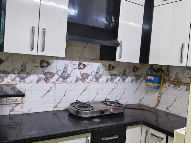 2 BHK Independent Builder Floor in Arjun Nagar for rent New Delhi. The reference number is 18946861