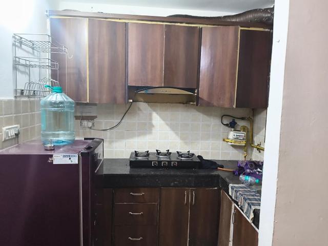 2 BHK Independent Builder Floor in Arjun Nagar for rent New Delhi. The reference number is 19234801