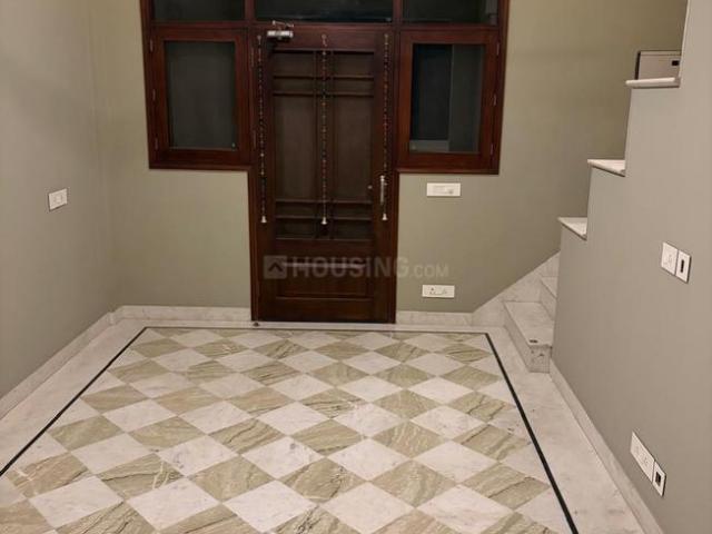 2 BHK Independent Builder Floor in Ashok Vihar Phase 3 Extension for rent Gurgaon. The reference number is 20501197
