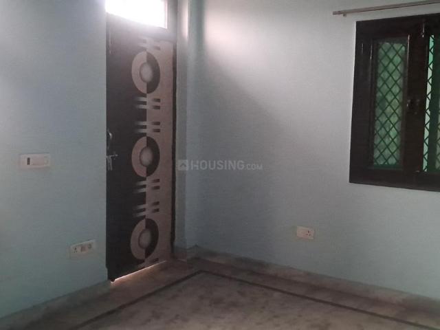 2 BHK Independent Builder Floor in Bulandshahr Road Industrial Area for rent Ghaziabad. The reference number is 20780153