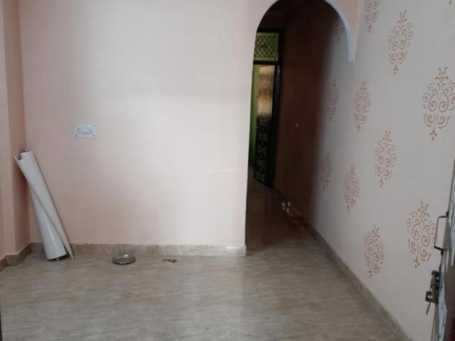 2 BHK Independent Builder Floor in Baljit Nagar for resale Delhi Central. The reference number is 8615374