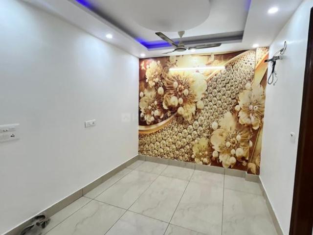 2 BHK Independent Builder Floor in Dwarka Mor for rent New Delhi. The reference number is 20143758