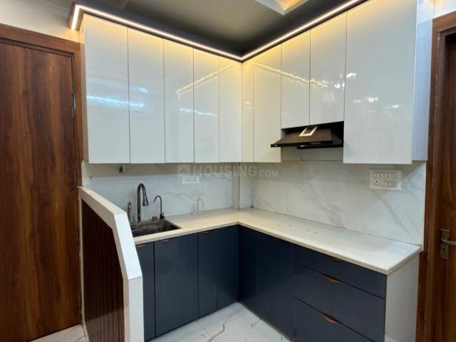 2 BHK Independent Builder Floor in Dwarka Mor for rent New Delhi. The reference number is 20668656