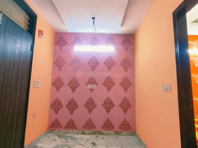 2 BHK Independent Builder Floor in Dwarka Mor for rent New Delhi. The reference number is 20760456