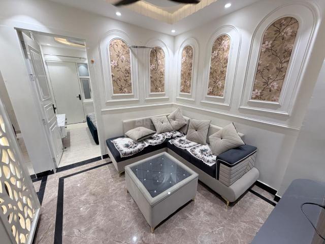 2 BHK Independent Builder Floor in Dwarka Mor for rent New Delhi. The reference number is 20776718