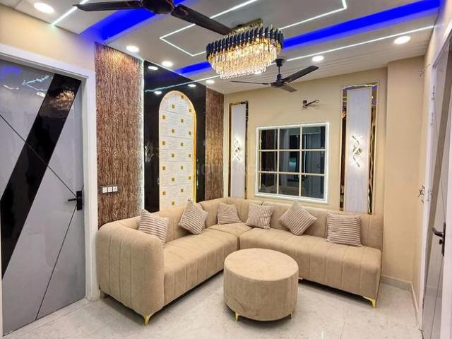 2 BHK Apartment in Dwarka Mor for rent New Delhi. The reference number is 20830016