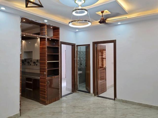 2 BHK Independent Builder Floor in Dwarka Mor for resale New Delhi. The reference number is 14925747