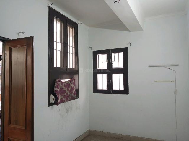 2 BHK Independent Builder Floor in Uttam Nagar for resale New Delhi. The reference number is 16745260