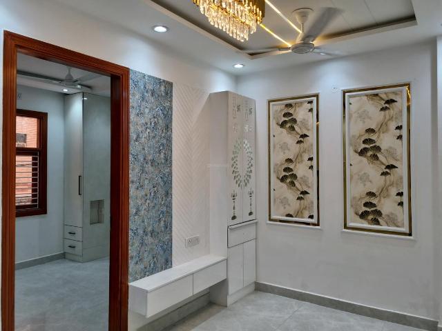 2 BHK Apartment in Nawada for resale New Delhi. The reference number is 19475135