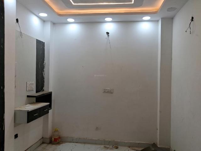 2 BHK Independent Builder Floor in Hastsal for resale New Delhi. The reference number is 20416193