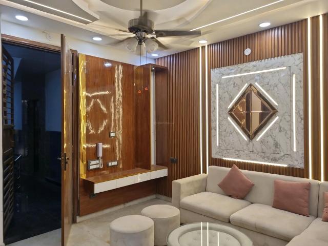 3 BHK Apartment in Nawada for resale New Delhi. The reference number is 20444921