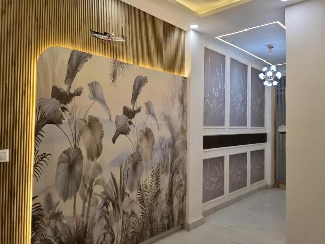 2 BHK Apartment in Dwarka Mor for resale New Delhi. The reference number is 20444990