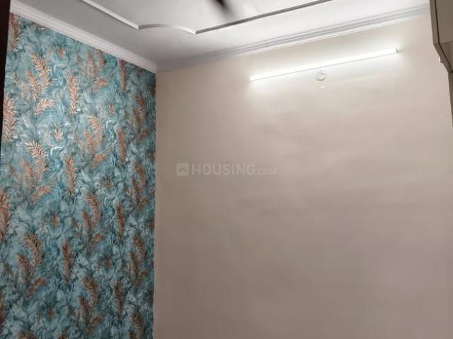 2 BHK Independent Builder Floor in Dwarka Mor for resale New Delhi. The reference number is 20535625