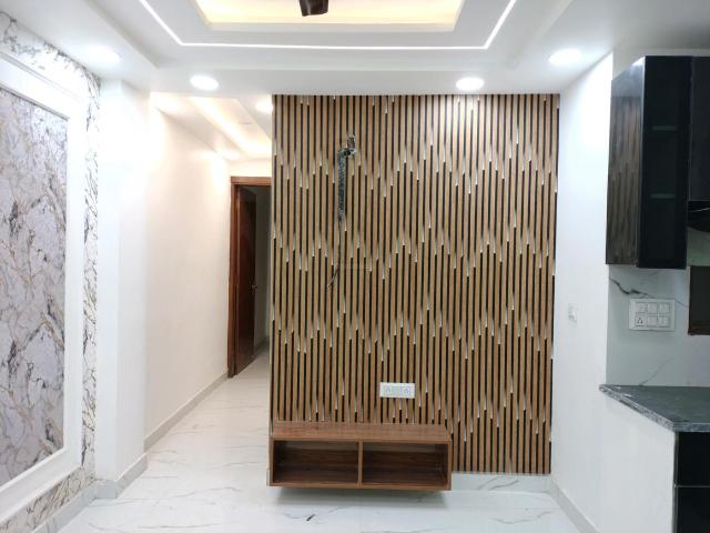 2 BHK Independent Builder Floor in Dwarka Mor for resale New Delhi. The reference number is 20597846