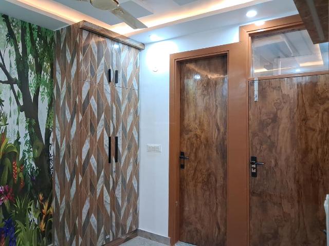 2 BHK Independent Builder Floor in Dwarka Mor for resale New Delhi. The reference number is 20744732