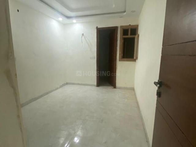 2 BHK Independent Builder Floor in Dwarka Mor for resale New Delhi. The reference number is 20158050