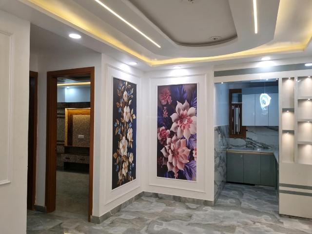 2 BHK Apartment in Dwarka Mor for resale New Delhi. The reference number is 20225281