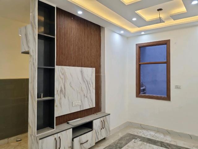 2 BHK Apartment in Sector 16 Dwarka for resale New Delhi. The reference number is 20274853
