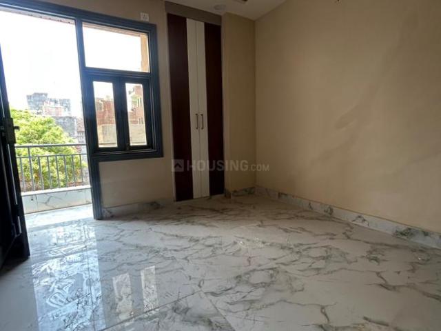 2 BHK Independent Builder Floor in Dwarka Mor for resale New Delhi. The reference number is 20367525