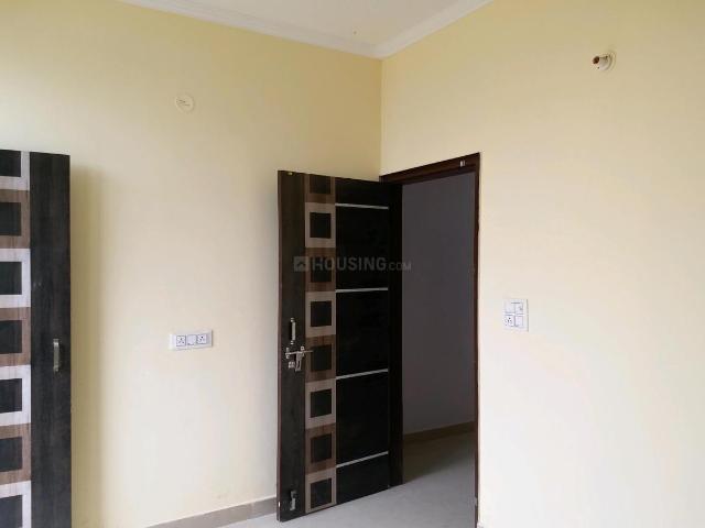 3 BHK Independent Builder Floor in DLF Ankur Vihar for resale Ghaziabad. The reference number is 17742382