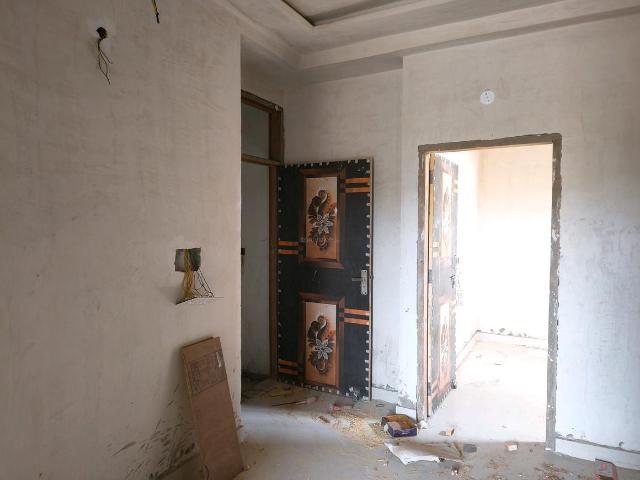2 BHK Independent Builder Floor in DLF Ankur Vihar for resale Ghaziabad. The reference number is 20580604
