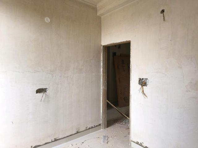 2 BHK Independent Builder Floor in DLF Ankur Vihar for resale Ghaziabad. The reference number is 20580966