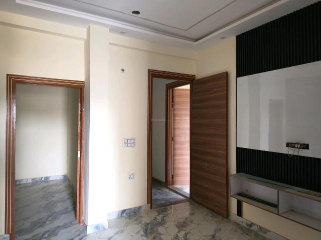 2 BHK Independent Builder Floor in DLF Ankur Vihar for resale Ghaziabad. The reference number is 20902612