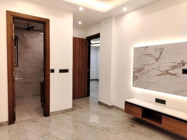 2 BHK Independent Builder Floor in DLF Phase 5 for rent Gurgaon. The reference number is 20181865