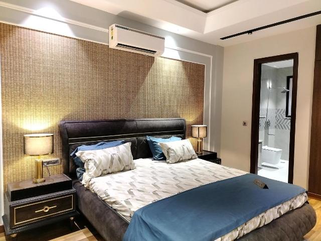2 BHK Independent Builder Floor in DLF Phase 2 for rent Gurgaon. The reference number is 19956057